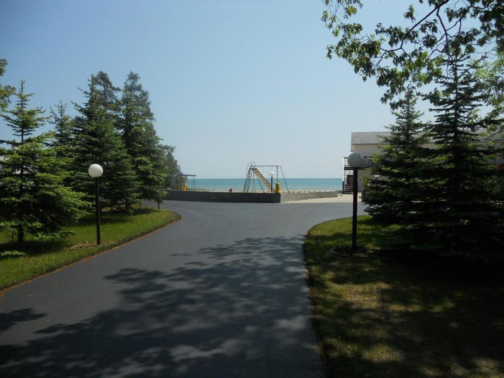 Stefan's R&R Resort Lincoln Junction Exterior foto